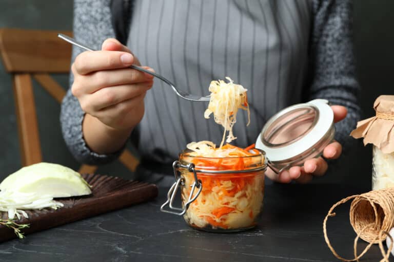 3 Best Sauerkraut For Gut Health (Raw & Unpasteurized)